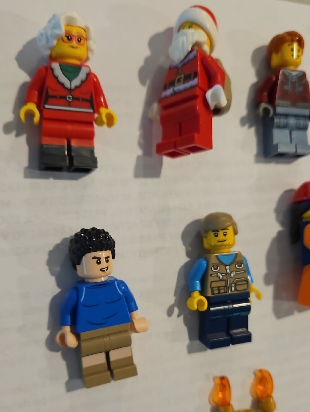 Lego Mini Figures - Picture 3 of 6
